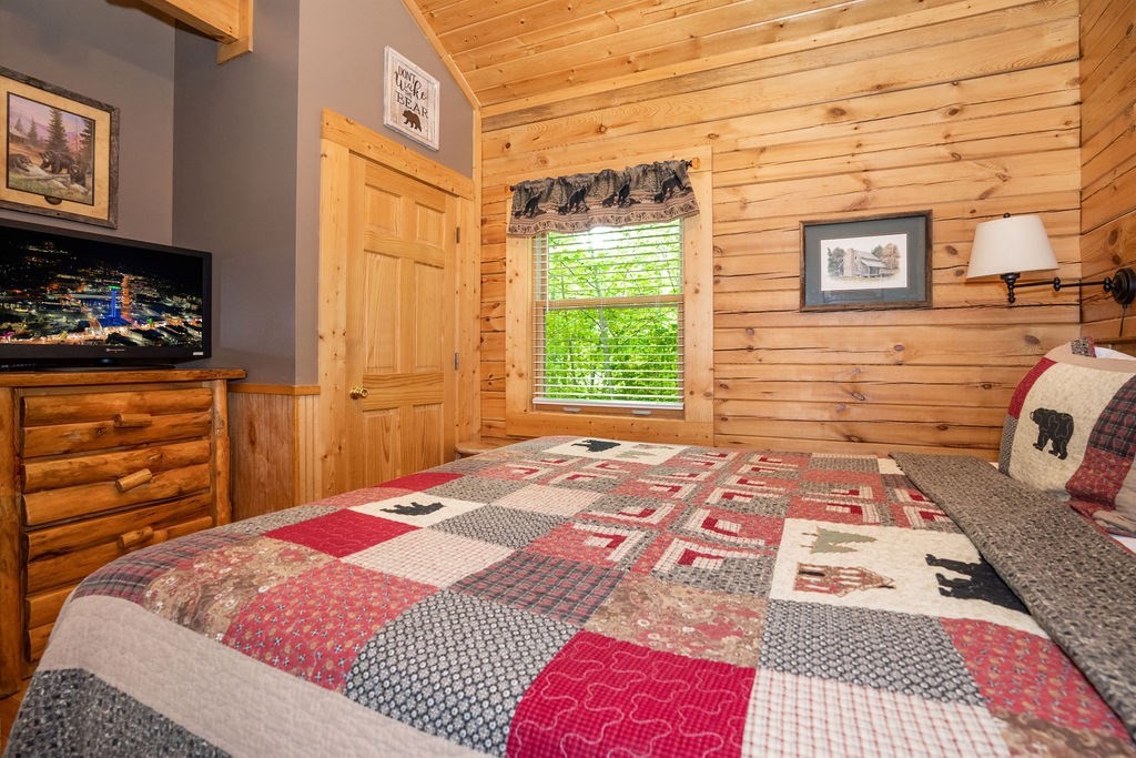 3329 Red Wolfe Road Sevierville, TN 37862 - Photo 13 of 39 Gallery Image 13