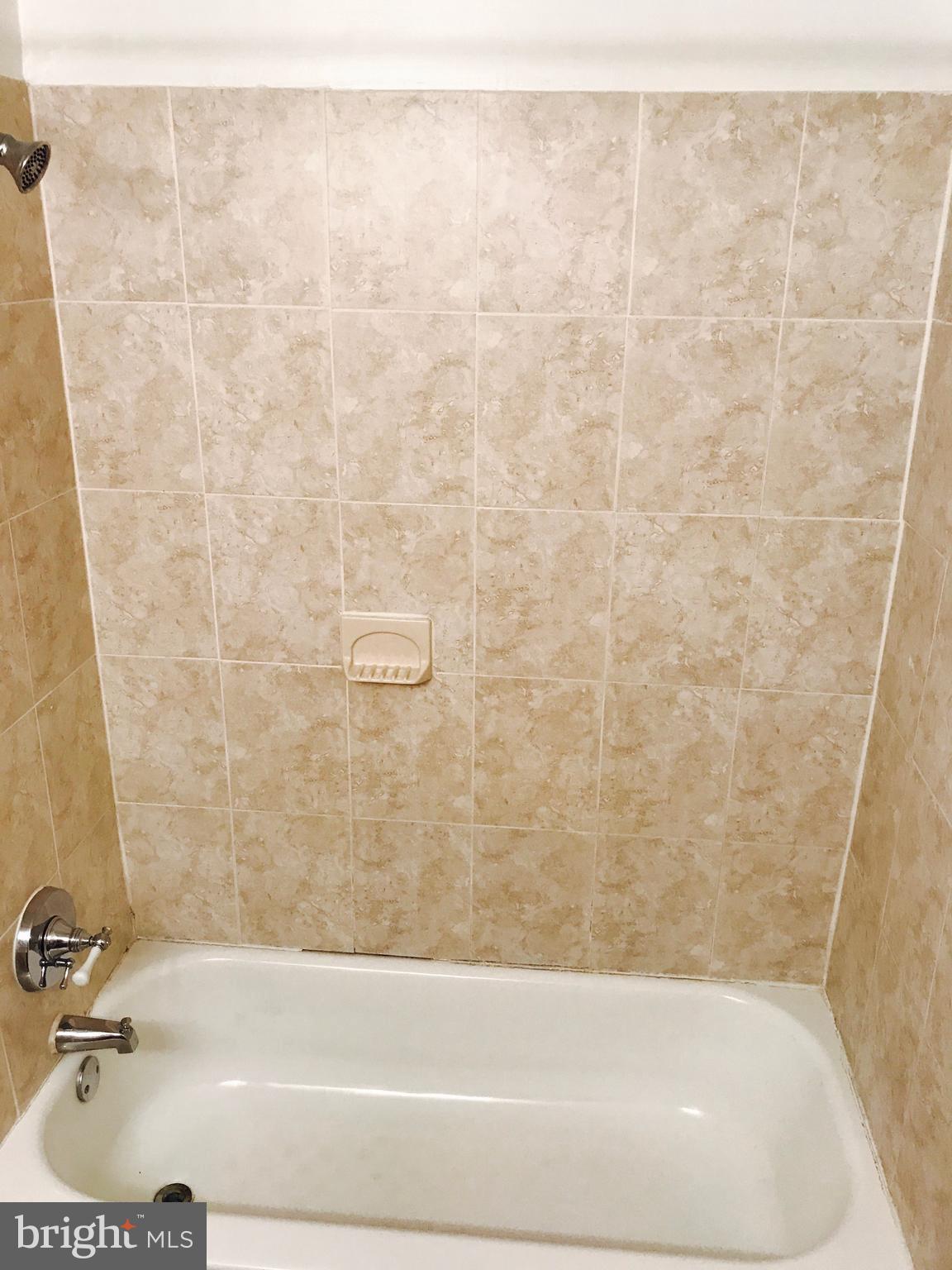 11654 Stoneview Square, Unit 22C Reston, VA 20191 - Photo 22 of 30 Bath 2