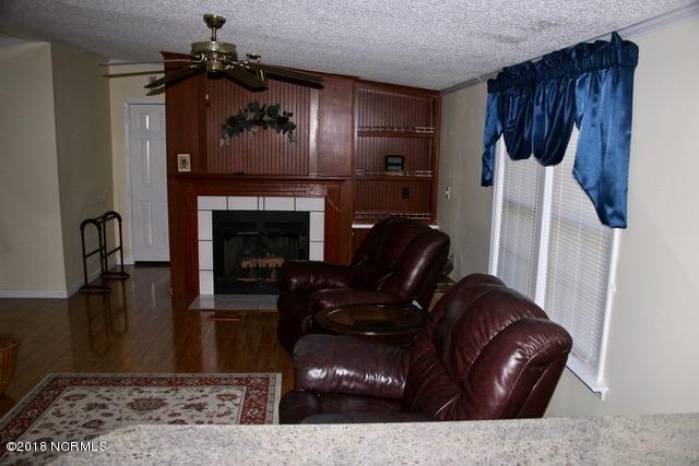 124 Wind Ridge Road Hampstead, NC 28443 - Photo 15 of 29 15