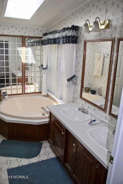 124 Wind Ridge Road Hampstead, NC 28443 - Photo 19 of 29 19