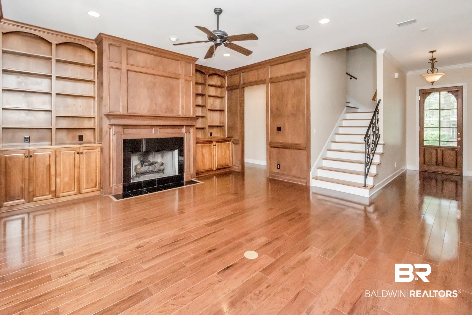 308 Wacker Lane North Mobile, AL 36608 - Photo 3 of 37