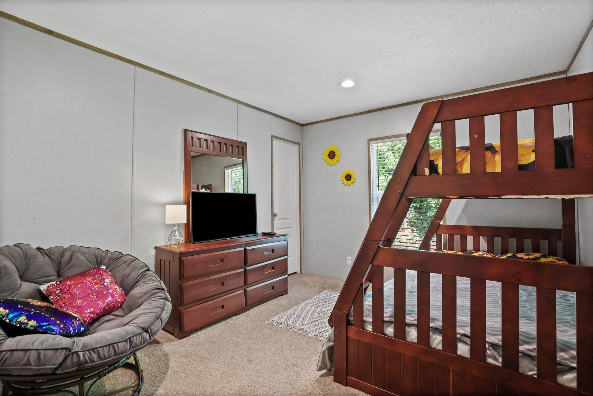 1777 Siam Road Elizabethton, TN 37643 - Photo 16 of 26 16-web-or-mls-217A6676a