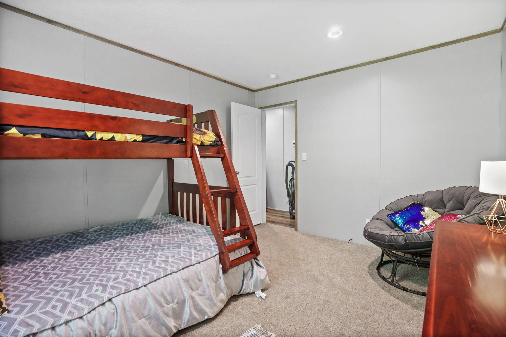 1777 Siam Road Elizabethton, TN 37643 - Photo 17 of 26 17-web-or-mls-217A6681a