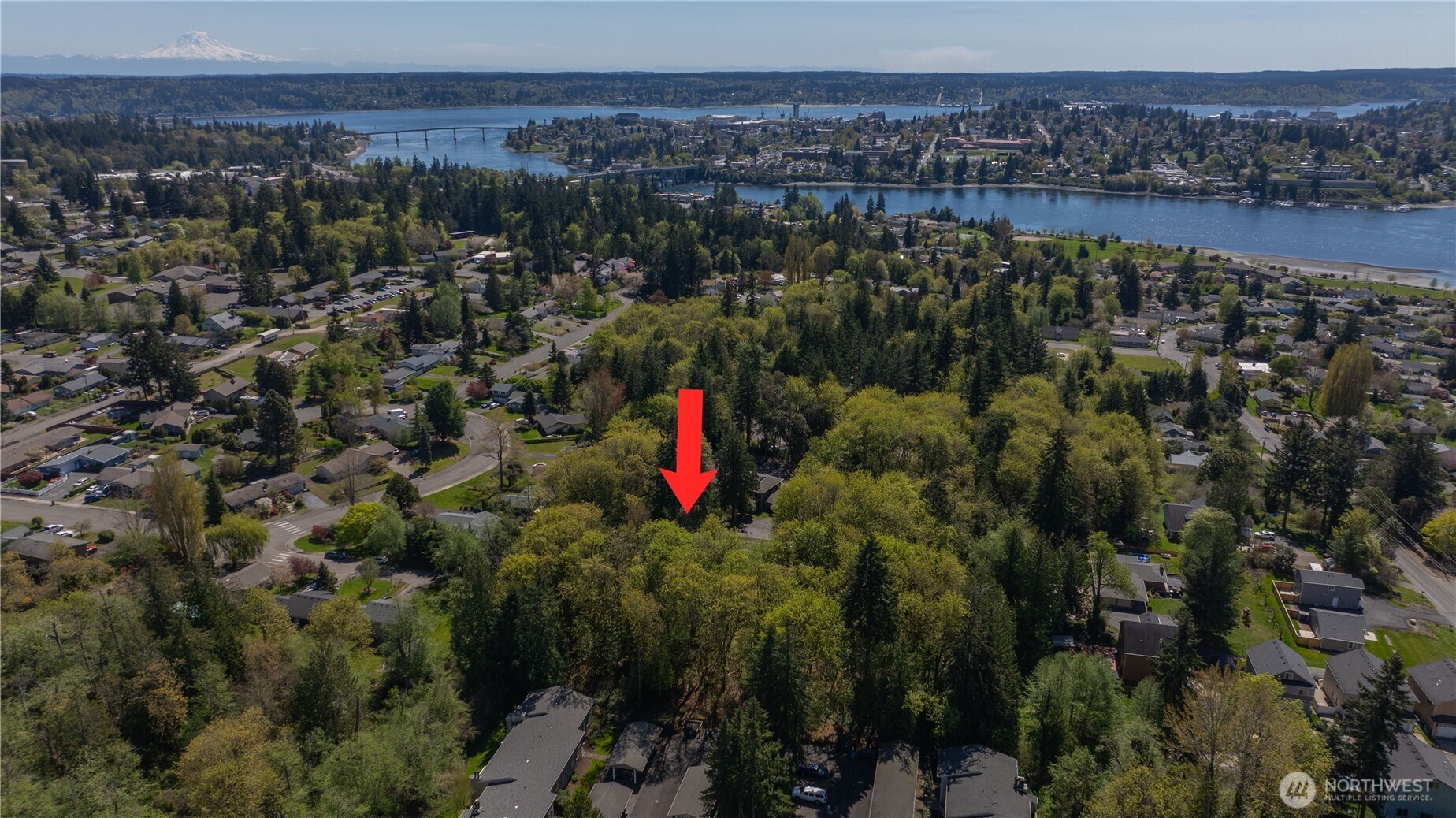 654 East 31st Street Bremerton, WA 98310 - Photo 3 of 4