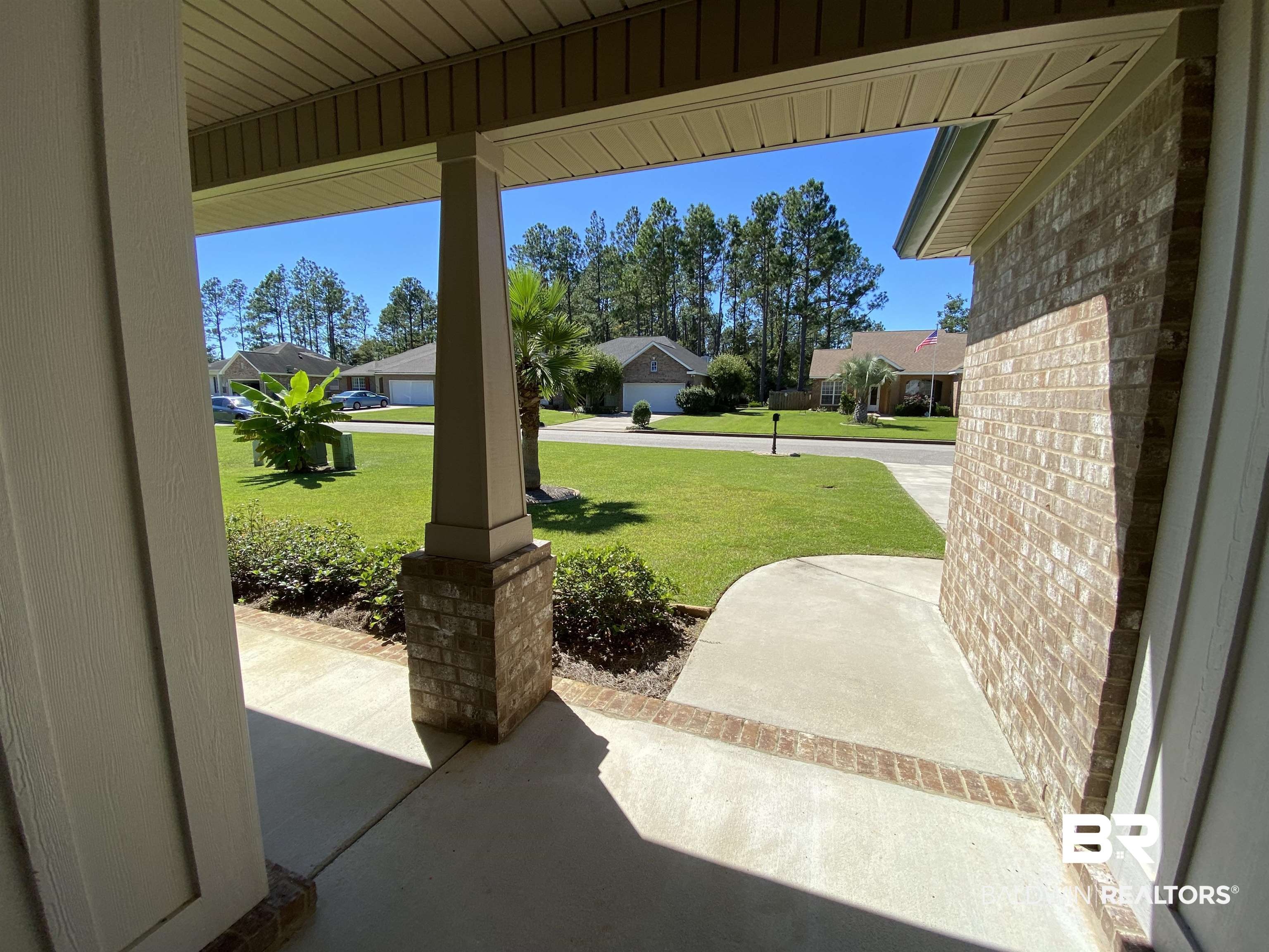 1238 Pembroke Way Foley, AL 36535 - Photo 4 of 43