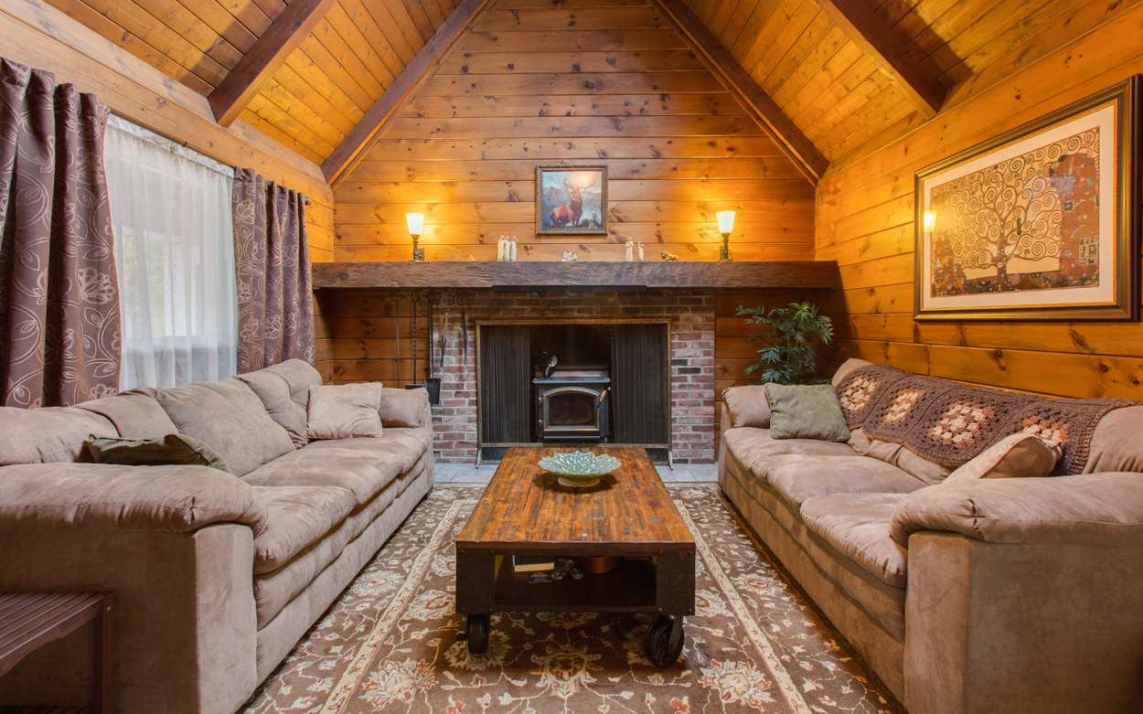 148 East Dunstable Road Nashua, NH 03062 - Photo 3 of 35 Gallery Image 3