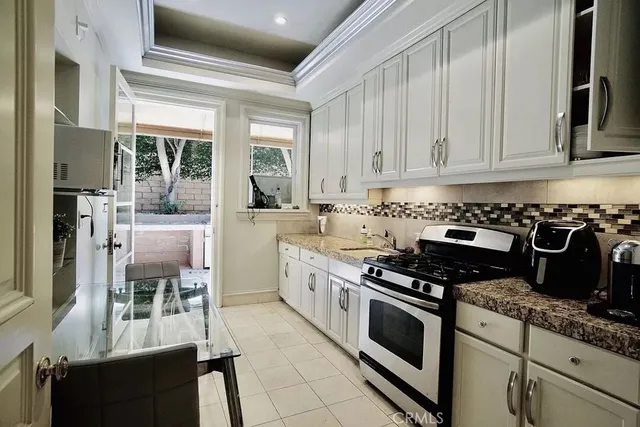 $175,000 | 817 Whittier Drive, Beverly Hills, CA 90210