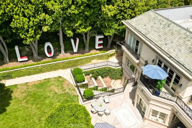 $175,000 | 817 Whittier Drive, Beverly Hills, CA 90210