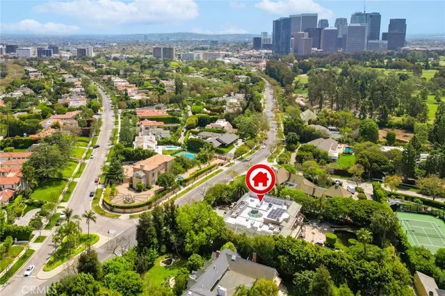 $175,000 | 817 Whittier Drive, Beverly Hills, CA 90210