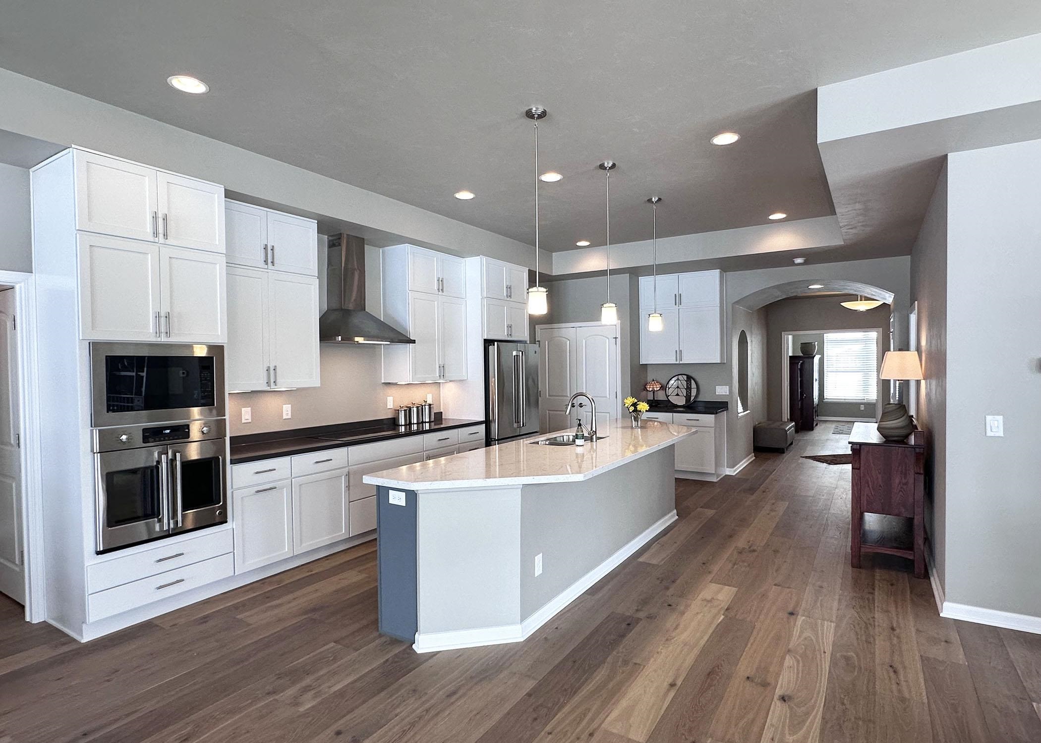 159 Bedford Road Green Bay, WI 54311 - Photo 12 of 46