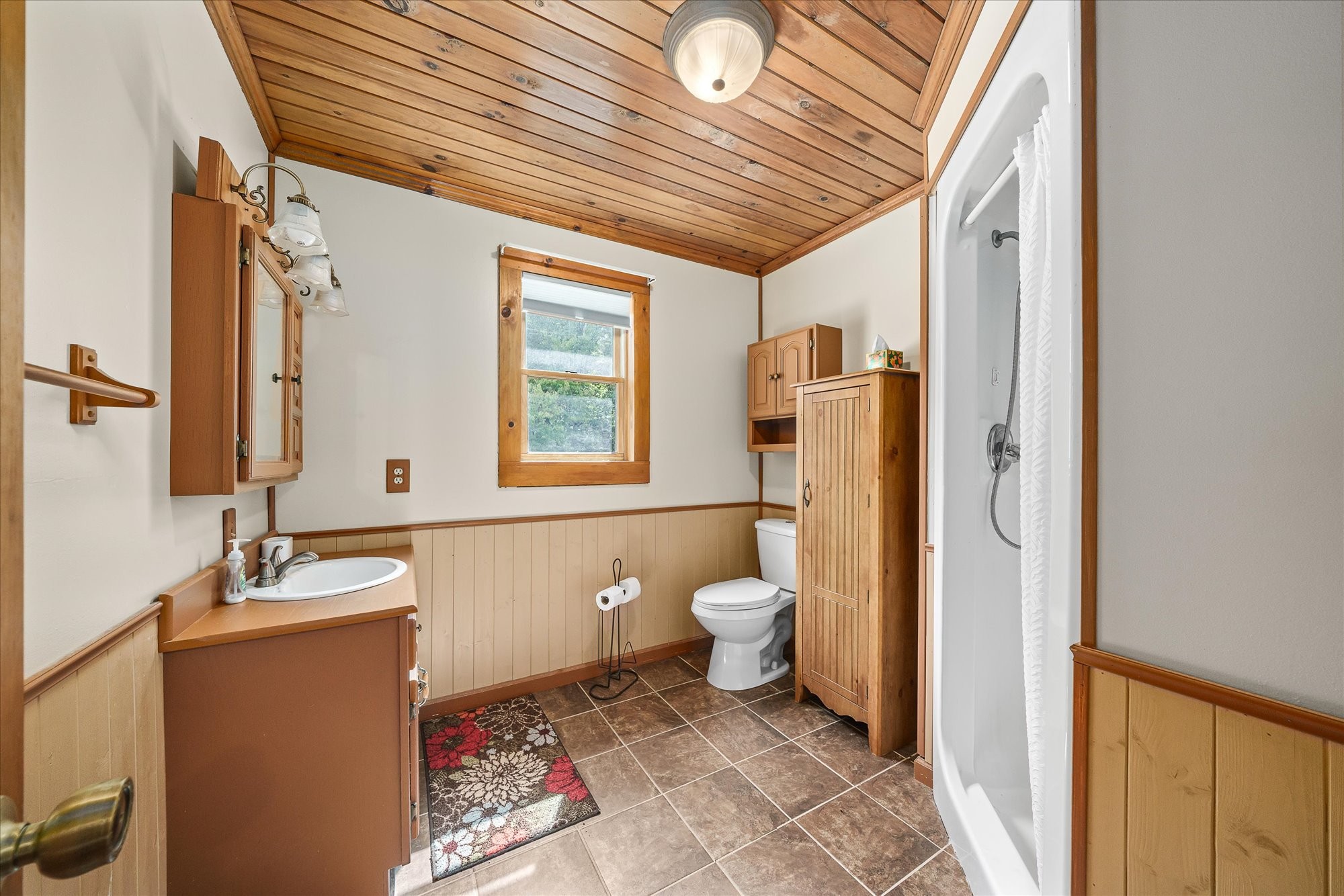 385 Paul Reecer Road Moss, TN 38575 - Photo 51 of 75 a bathroom with a sink toilet and shower