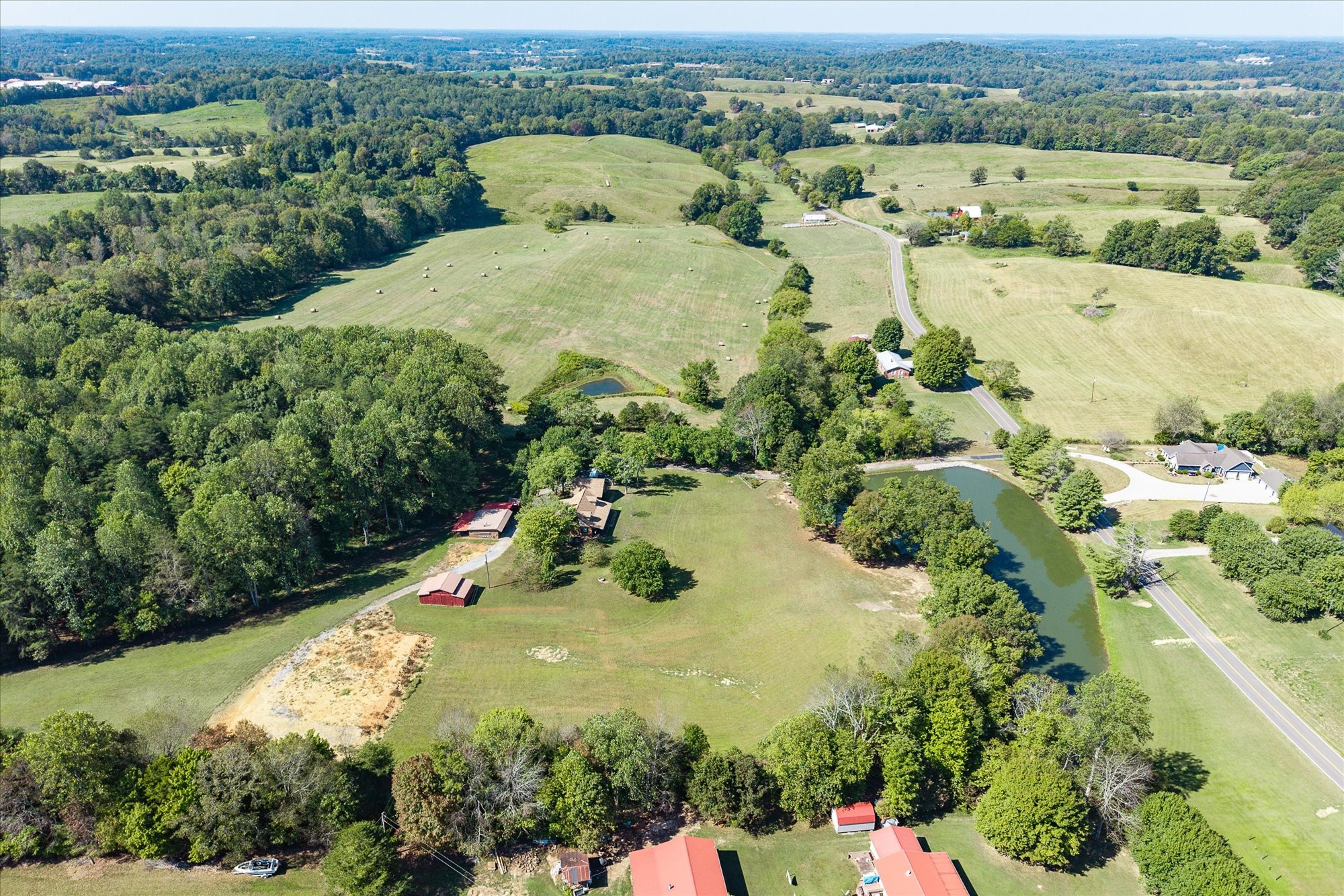 385 Paul Reecer Road Moss, TN 38575 - Photo 61 of 75 an aerial view of a house with yard