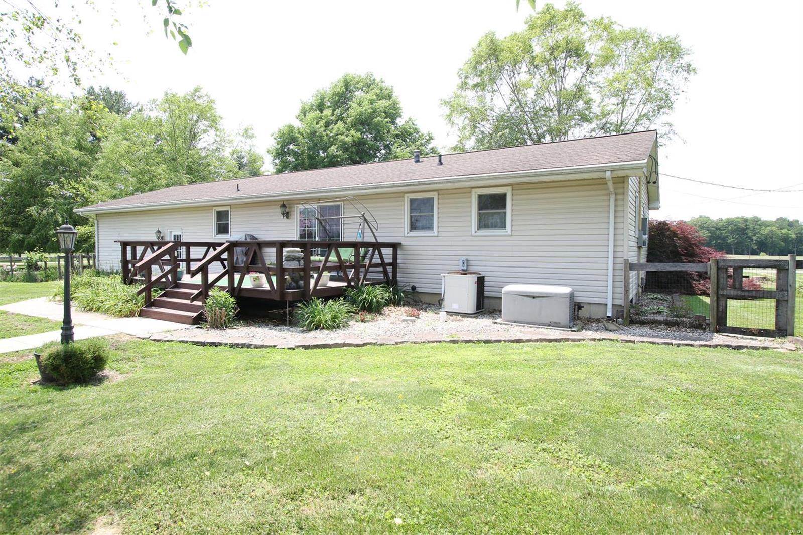 8148 Wolf Road Alton, IL 62002 - Photo 28 of 77