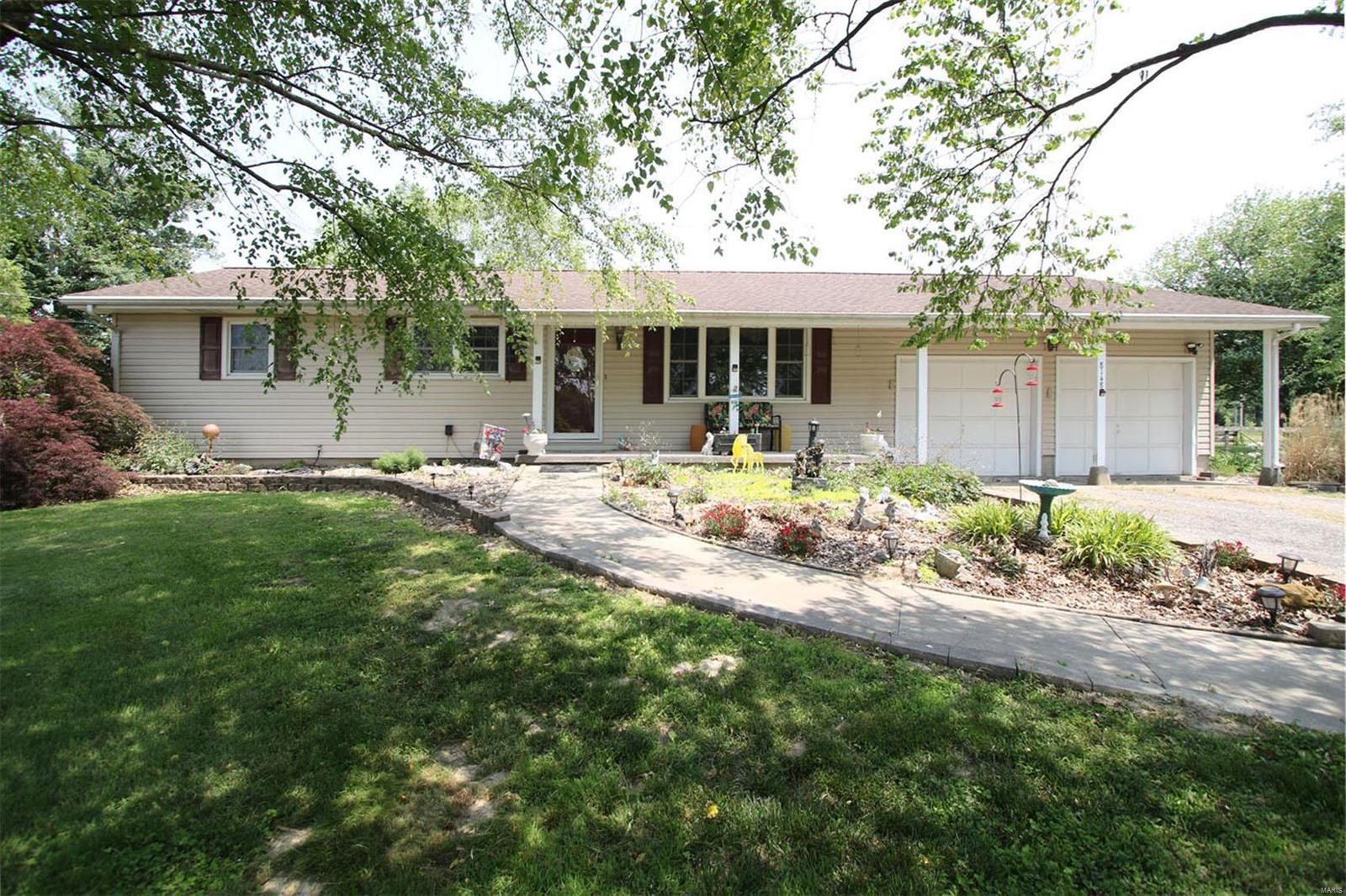8148 Wolf Road Alton, IL 62002 - Photo 32 of 77