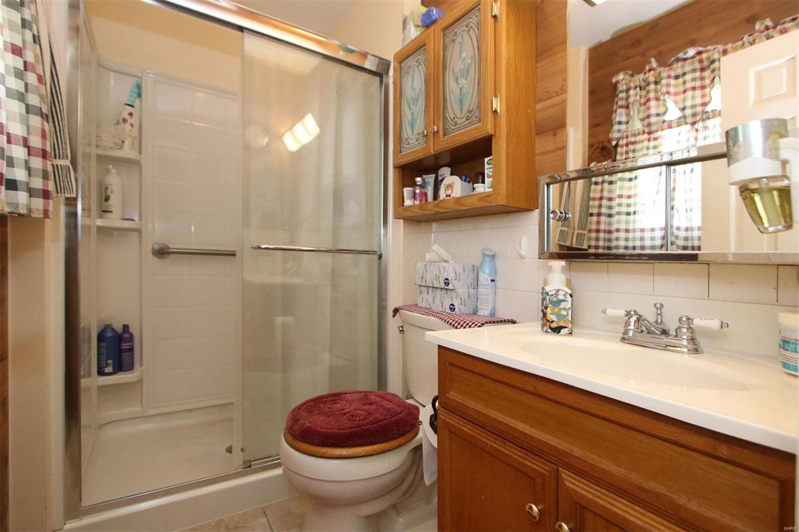 8148 Wolf Road Alton, IL 62002 - Photo 50 of 77