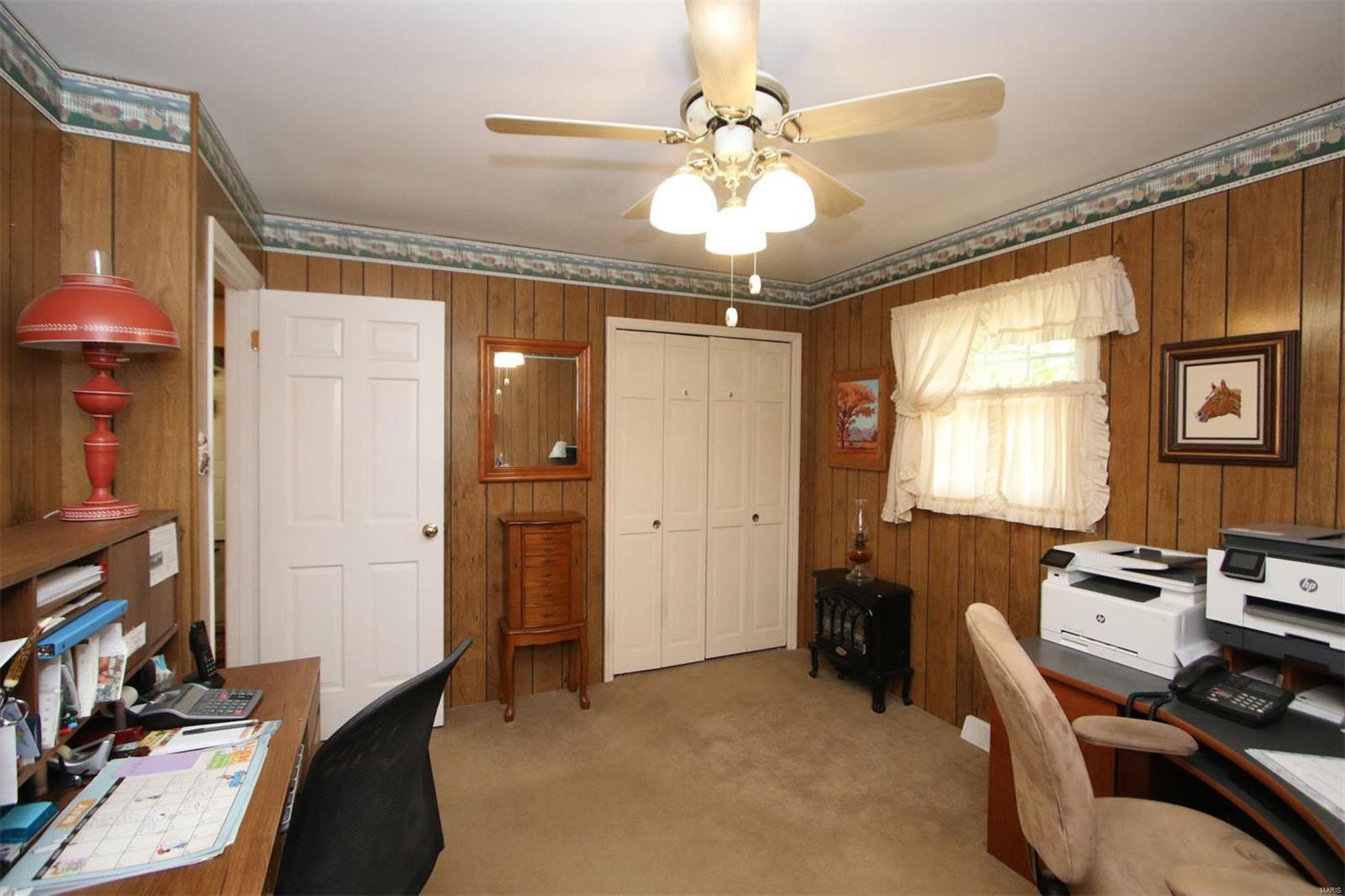 8148 Wolf Road Alton, IL 62002 - Photo 54 of 77