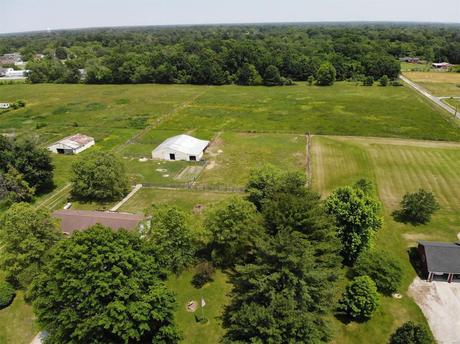 8148 Wolf Road Alton, IL 62002 - Photo 68 of 77