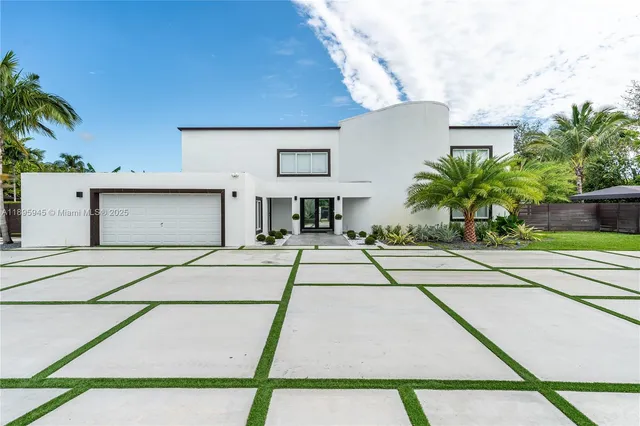 $25,000 | 11531 Southwest 93rd Street, Miami, FL 33176