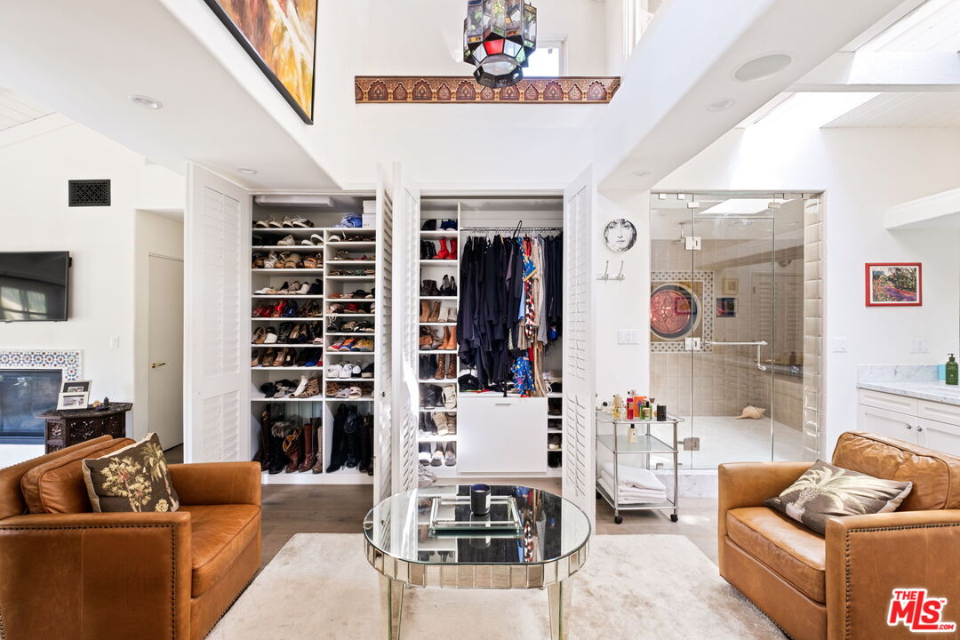 2225 Malaga Road Los Angeles, CA 90068 - Photo 20 of 35