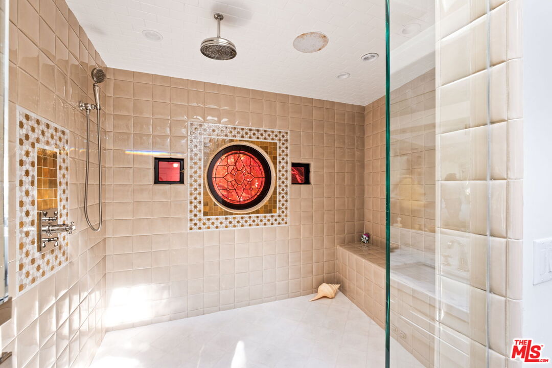 2225 Malaga Road Los Angeles, CA 90068 - Photo 21 of 35