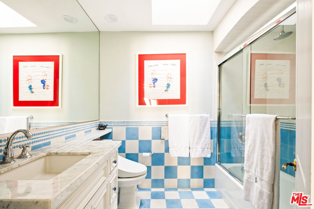 2225 Malaga Road Los Angeles, CA 90068 - Photo 26 of 35