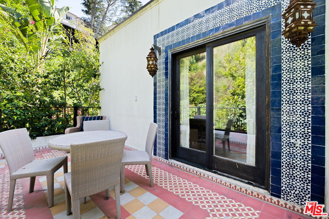 2225 Malaga Road Los Angeles, CA 90068 - Photo 29 of 35