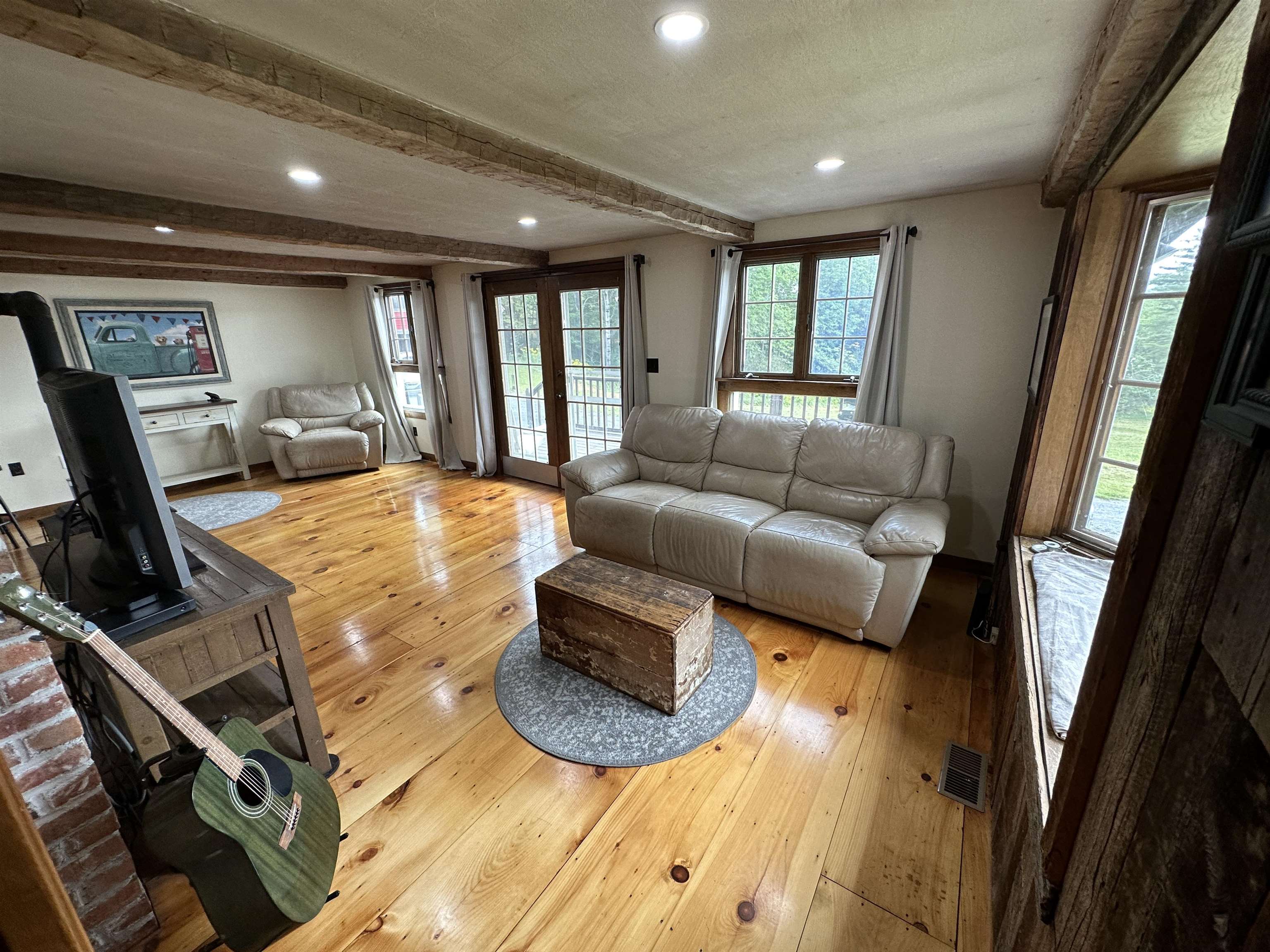 364 Macdonald Road Washington, VT 05675 - Photo 3 of 40