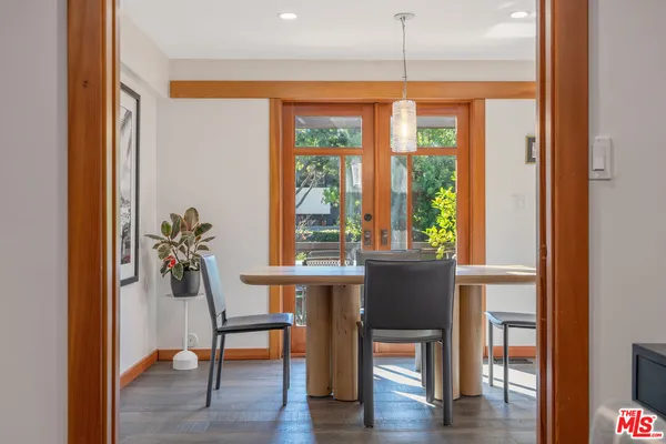 $4,395,000 | 706 Navy Street, Santa Monica, CA 90405