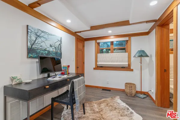 $4,395,000 | 706 Navy Street, Santa Monica, CA 90405