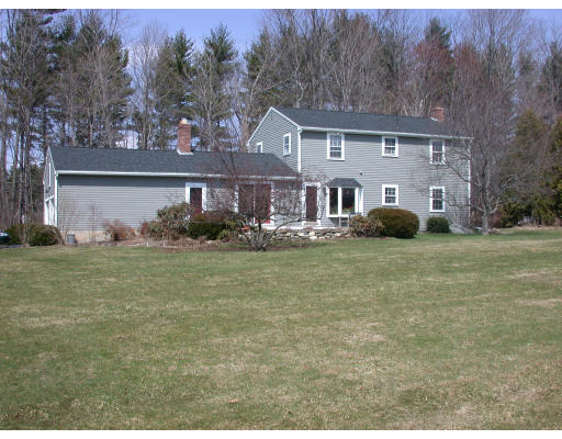 107 Long Hill Road Groton, MA 01450 - Photo 2 of 7 Gallery Image 2