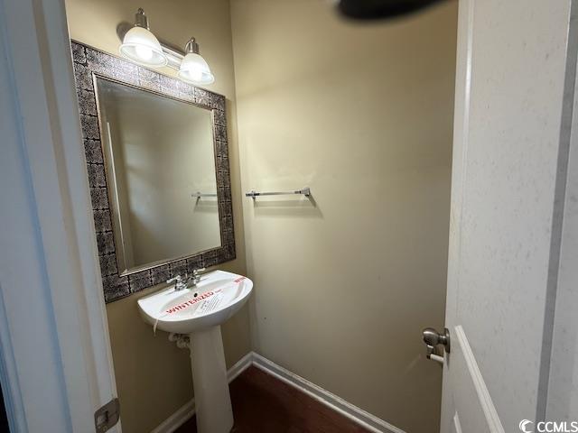 237 Golden Oaks Drive Murrells Inlet, SC 29576 - Photo 14 of 21 Bathroom with baseboards
