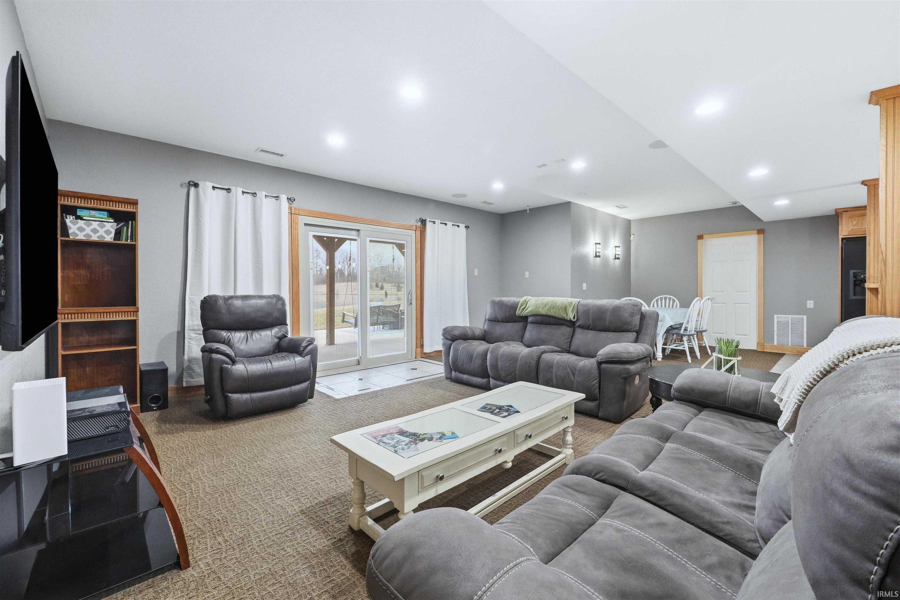 4516 Hollopeter Road Leo, IN 46765 - Photo 20 of 36