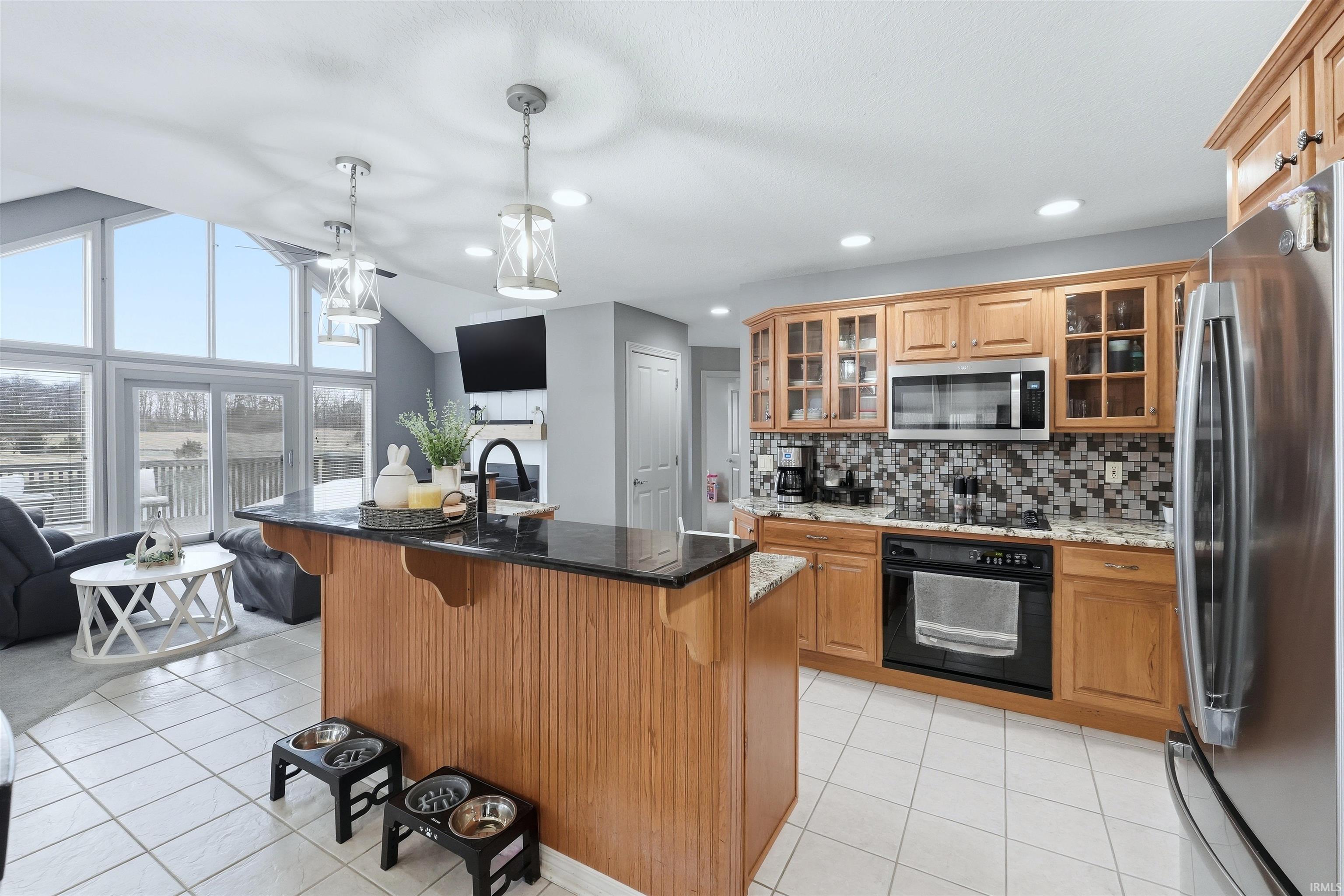 4516 Hollopeter Road Leo, IN 46765 - Photo 8 of 36