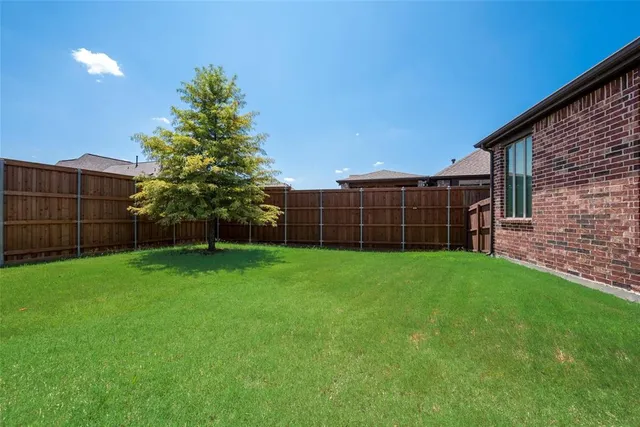 $2,995 | 5513 Green Moss Hill, McKinney, TX 75071