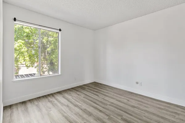 $244,000 | 3701 Colonial Drive, Unit 164, Modesto, CA 95356