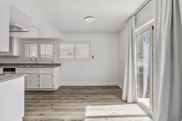 $244,000 | 3701 Colonial Drive, Unit 164, Modesto, CA 95356