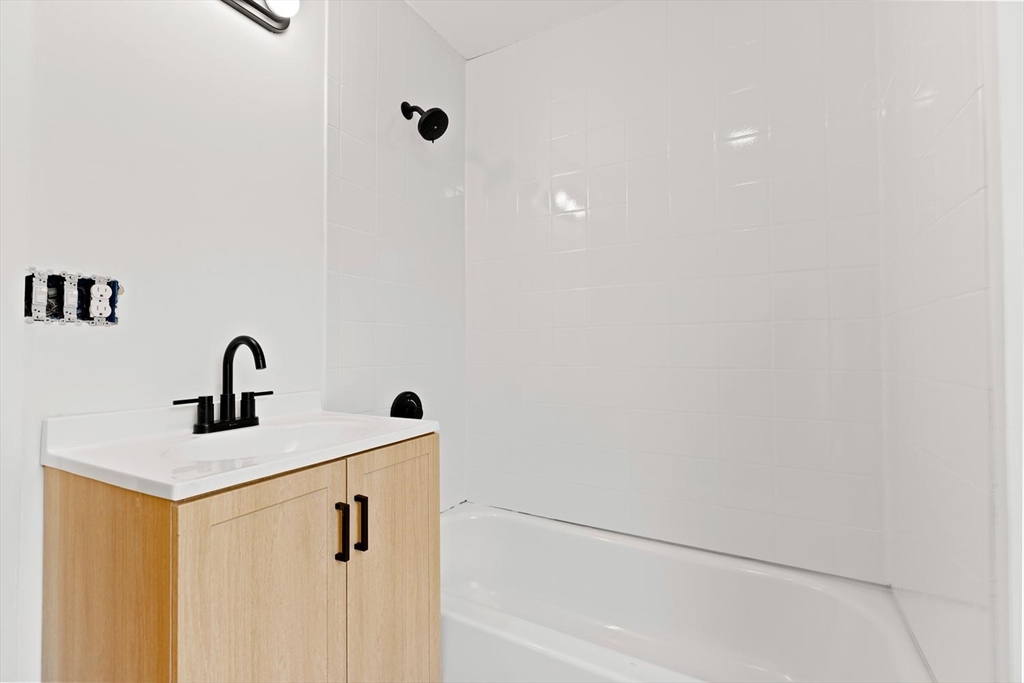 94 D Street Lowell, MA 01851 - Photo 26 of 35