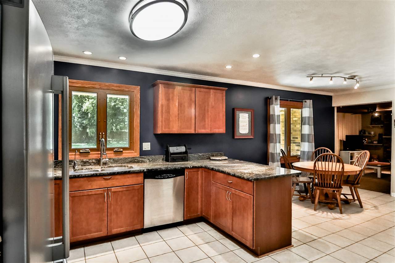 4737 Rainbow Ridge Rockford, IL 61109 - Photo 12 of 25 Gallery Image 12