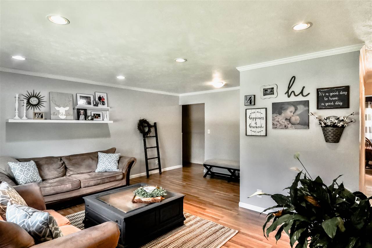 4737 Rainbow Ridge Rockford, IL 61109 - Photo 14 of 25 Gallery Image 14