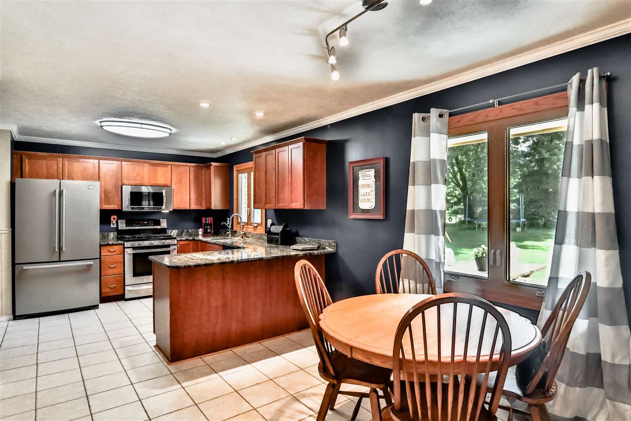 4737 Rainbow Ridge Rockford, IL 61109 - Photo 10 of 25 Gallery Image 10