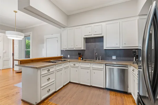 $4,250 | 6732 Vanderbilt Street, Houston, TX 77005