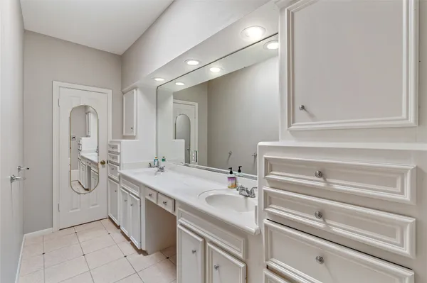 $4,250 | 6732 Vanderbilt Street, Houston, TX 77005