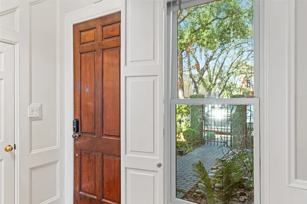 $4,250 | 6732 Vanderbilt Street, Houston, TX 77005