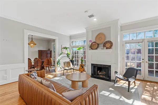 $4,250 | 6732 Vanderbilt Street, Houston, TX 77005