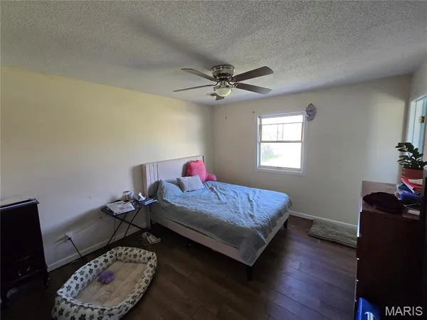 $159,900 | 240 James Street, Sullivan, MO 63080