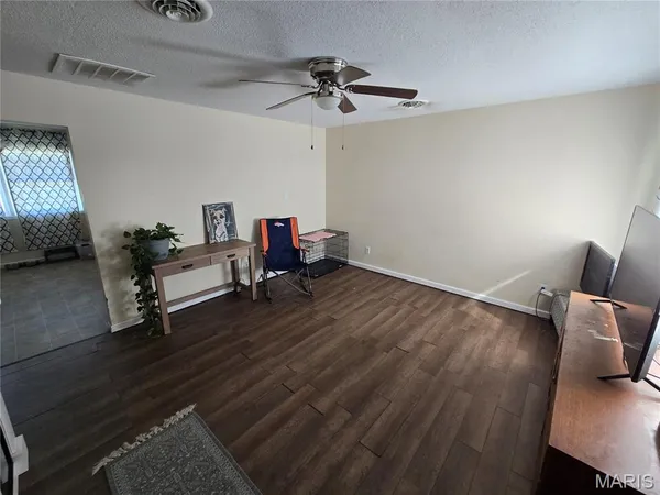 $159,900 | 240 James Street, Sullivan, MO 63080