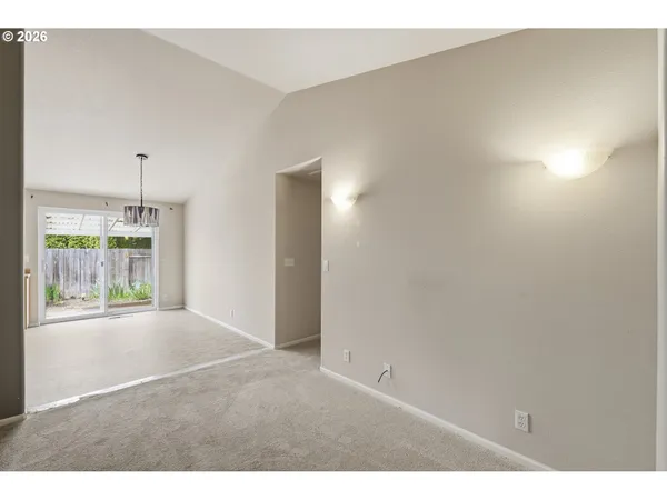 $409,000 | 1348 Manzana Street, Eugene, OR 97404
