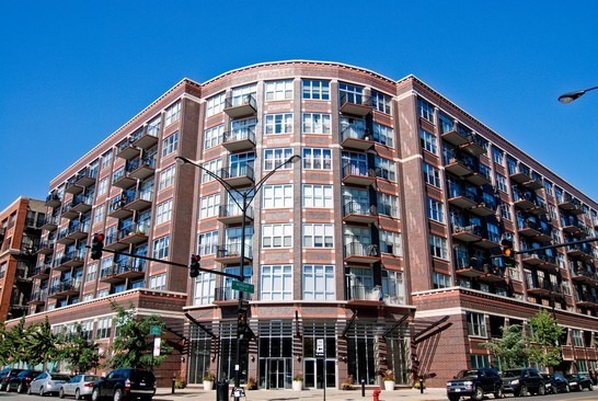 1000 West Adams Street, Unit 719 Chicago, IL 60607 - Photo 1 of 9 a front view of a building
