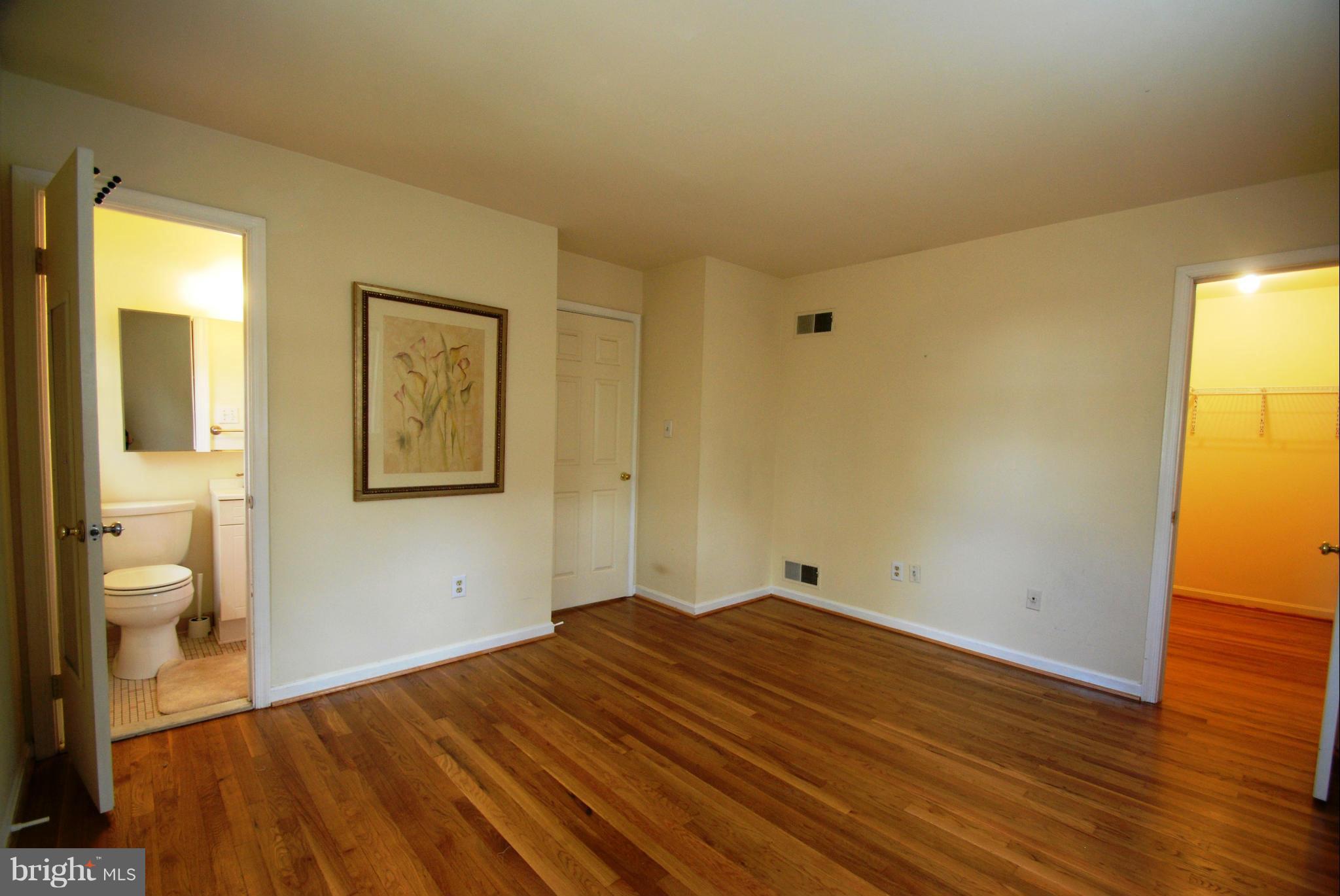 6806 Houndmaster Road Springfield, VA 22152 - Photo 14 of 27 Bedroom (Master)