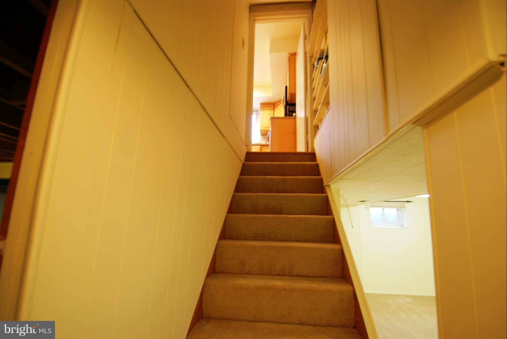 6806 Houndmaster Road Springfield, VA 22152 - Photo 22 of 27 Interior (General)